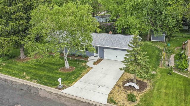 195 Amber Trail, Sun Prairie, WI 53590