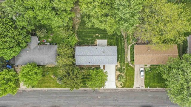 195 Amber Trail, Sun Prairie, WI 53590