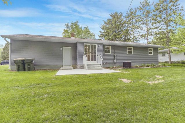 195 Amber Trail, Sun Prairie, WI 53590
