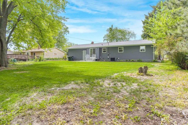 195 Amber Trail, Sun Prairie, WI 53590