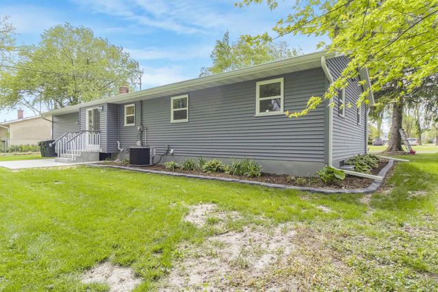 195 Amber Trail, Sun Prairie, WI 53590
