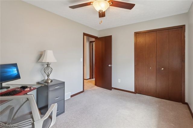 14784 Stone Creek Oval, Strongsville, OH 44149