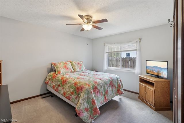 14784 Stone Creek Oval, Strongsville, OH 44149