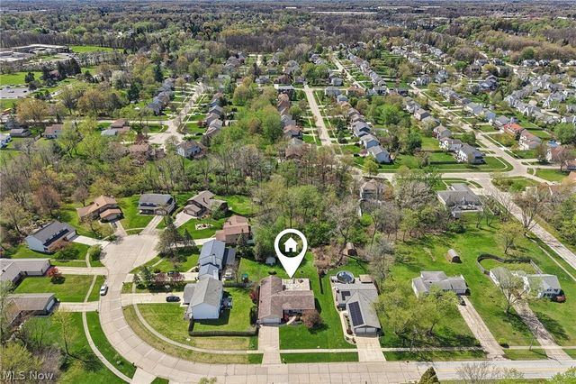 14784 Stone Creek Oval, Strongsville, OH 44149