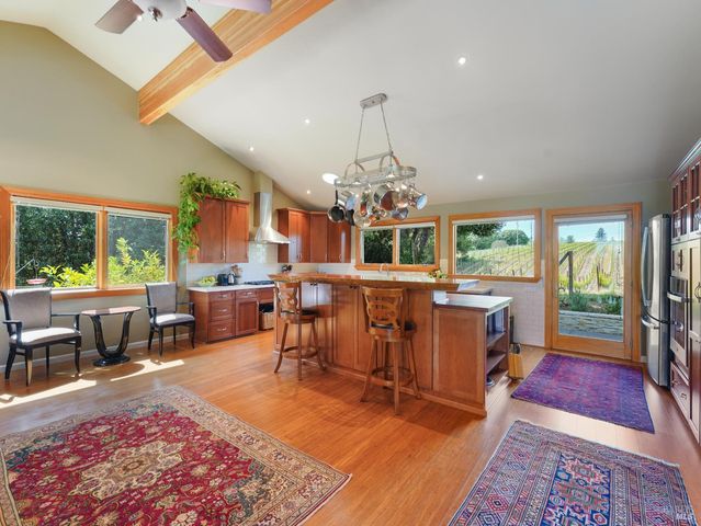 10463 Mill Station Rd, Sebastopol, CA 95472