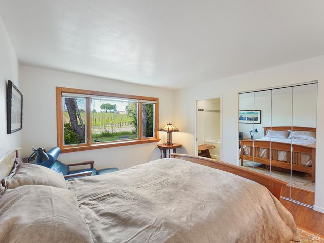 10463 Mill Station Rd, Sebastopol, CA 95472