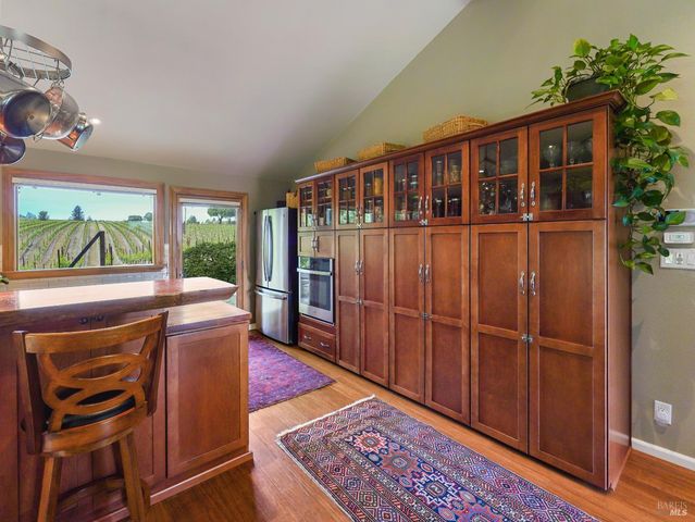 10463 Mill Station Rd, Sebastopol, CA 95472