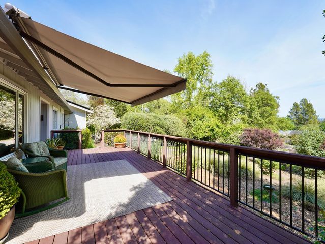 10463 Mill Station Rd, Sebastopol, CA 95472