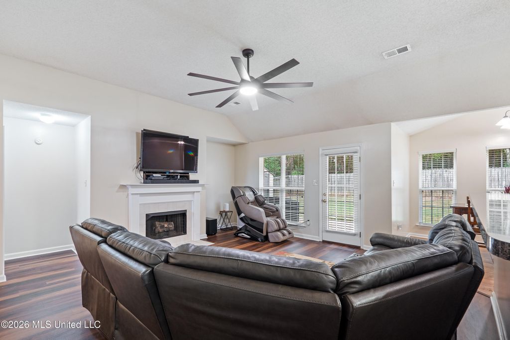 6746 White Hawk Lane, Olive Branch, MS 38654 — photo 4