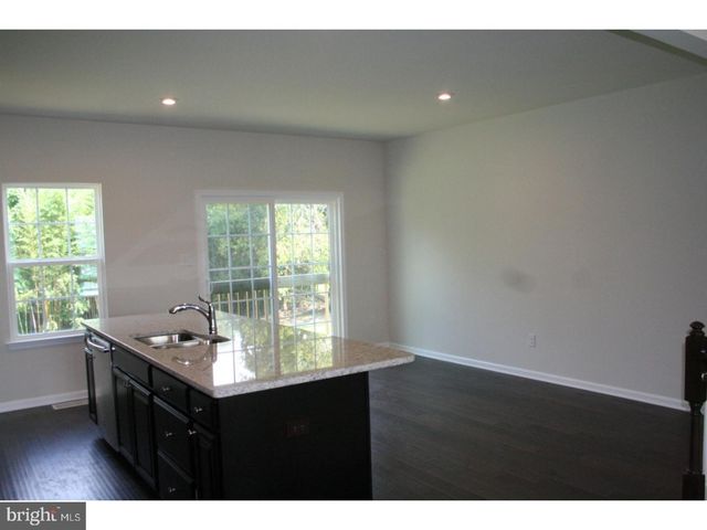 118 MERIDIAN LN, Sewell, NJ 08080