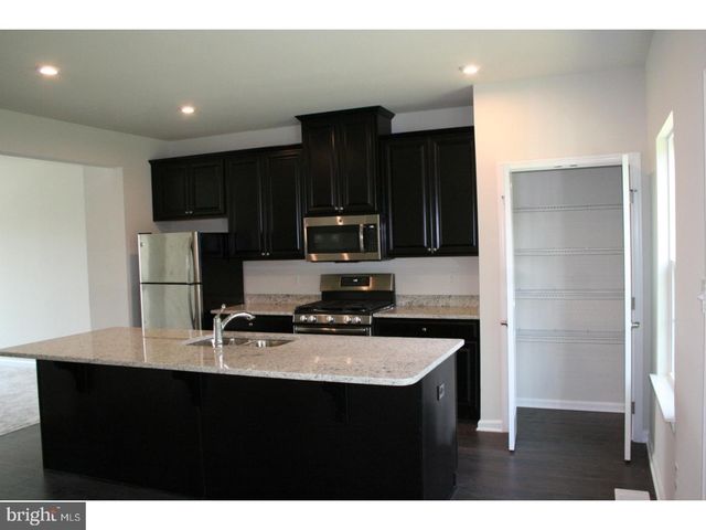 118 MERIDIAN LN, Sewell, NJ 08080