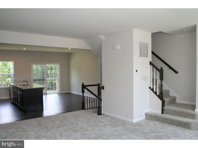 118 MERIDIAN LN, Sewell, NJ 08080