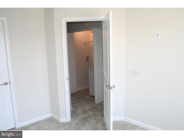 118 MERIDIAN LN, Sewell, NJ 08080