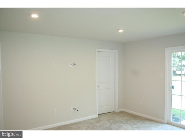 118 MERIDIAN LN, Sewell, NJ 08080