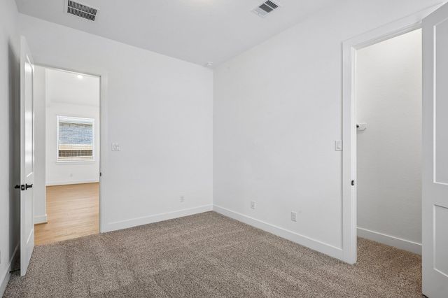 17804 Rolling DR, Manor, TX 78653