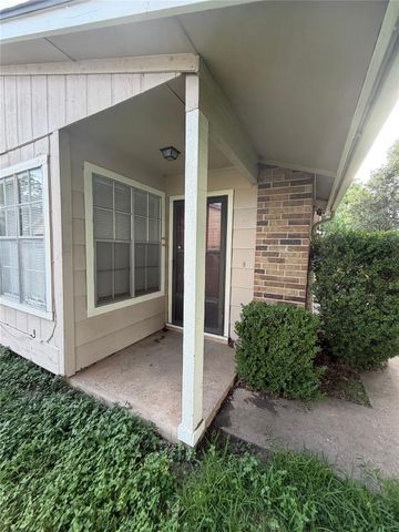 12218 Dundee DR A, Austin, TX 78759