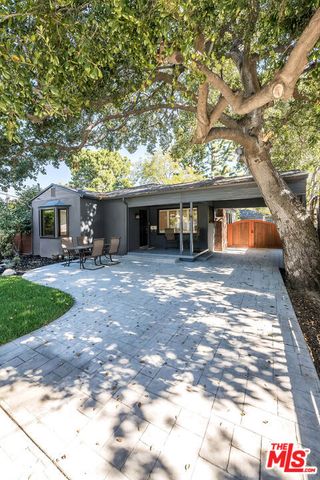 5310 Irvine Avenue, North Hollywood, CA 91601