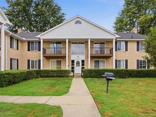 34691 Kimberly Drive 51, Sterling Heights, MI 48312