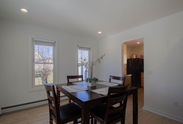 520 N Montgomery STREET, Watertown, WI 53098