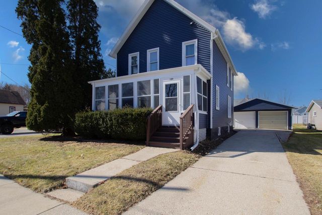 520 N Montgomery STREET, Watertown, WI 53098