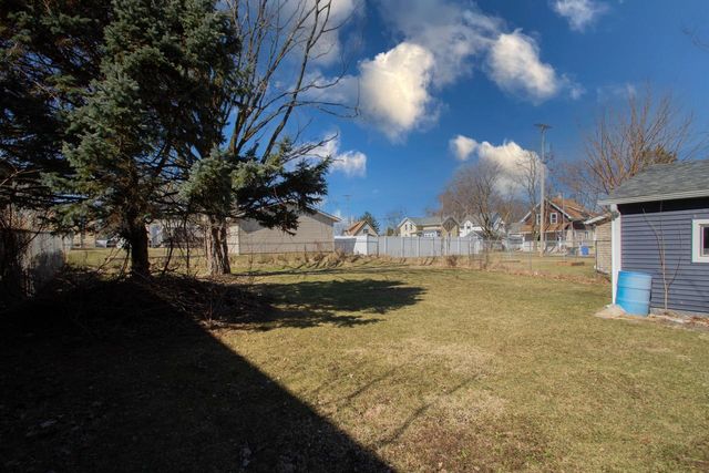 520 N Montgomery STREET, Watertown, WI 53098