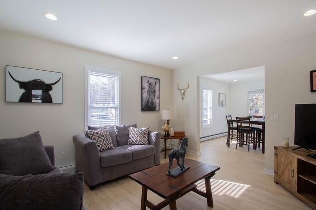 520 N Montgomery STREET, Watertown, WI 53098