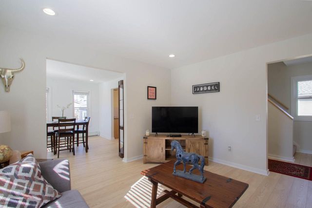 520 N Montgomery STREET, Watertown, WI 53098