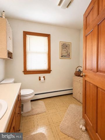 923 ROSA AVE, Croydon, PA 19021
