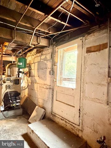 923 ROSA AVE, Croydon, PA 19021
