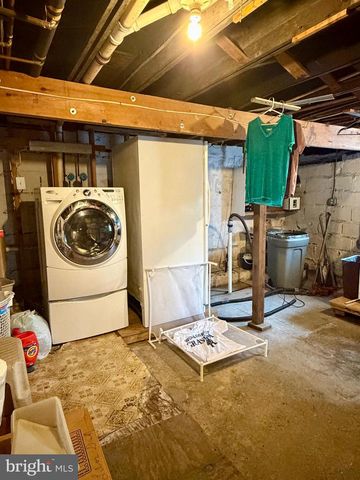 923 ROSA AVE, Croydon, PA 19021