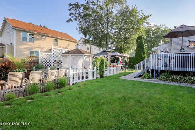 1624 6th Avenue, Toms River, NJ 08757