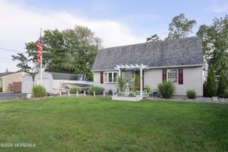 1624 6th Avenue, Toms River, NJ 08757