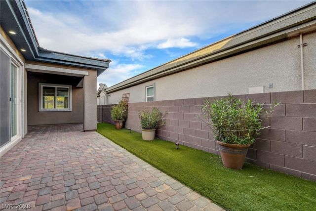 64 Reflection Cove Drive, Henderson, NV 89011