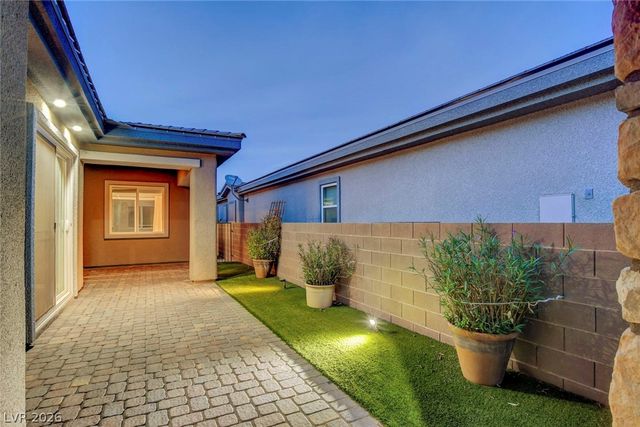 64 Reflection Cove Drive, Henderson, NV 89011