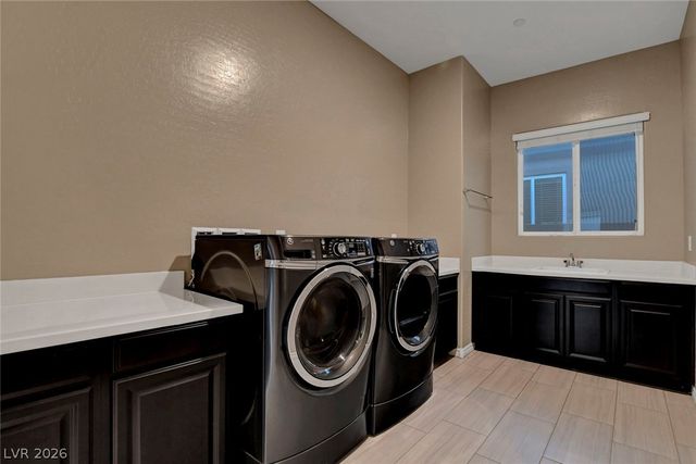 64 Reflection Cove Drive, Henderson, NV 89011