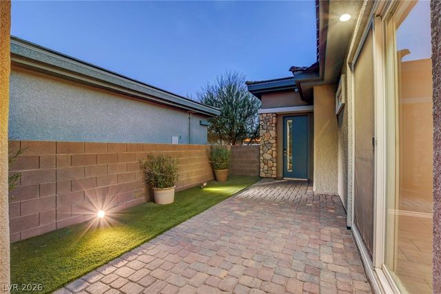 64 Reflection Cove Drive, Henderson, NV 89011