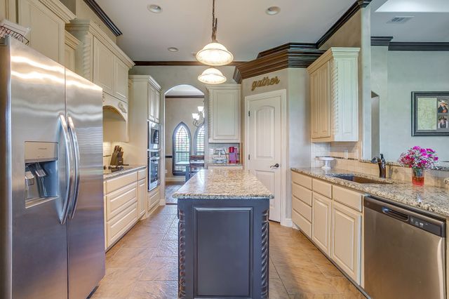 157 Pack Saddle Trail, Weatherford, TX 76088