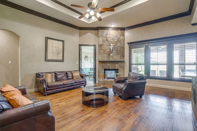 157 Pack Saddle Trail, Weatherford, TX 76088