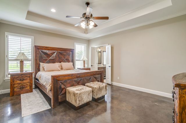 157 Pack Saddle Trail, Weatherford, TX 76088