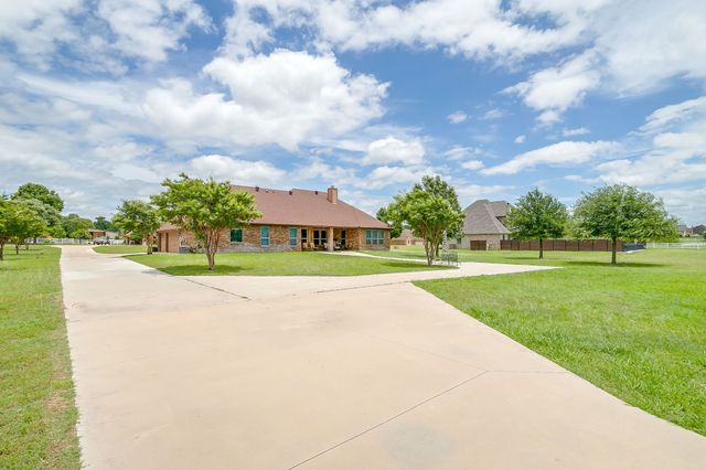 157 Pack Saddle Trail, Weatherford, TX 76088