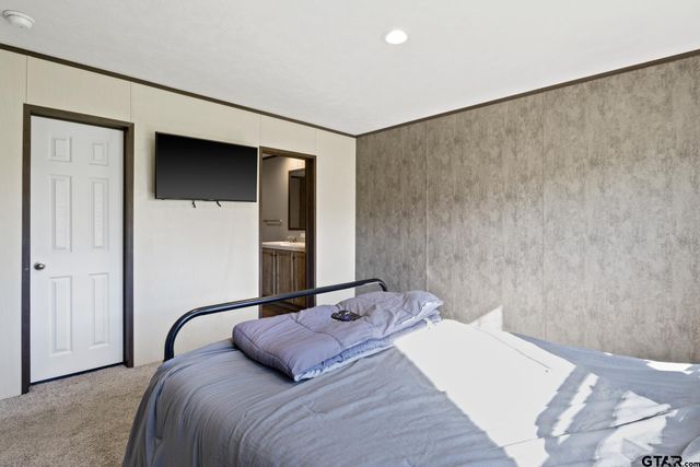 724 NE County Road 2170, Mt Vernon, TX 75457