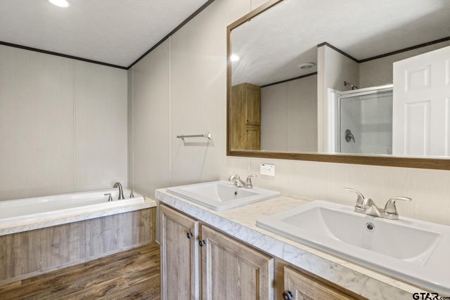 724 NE County Road 2170, Mt Vernon, TX 75457