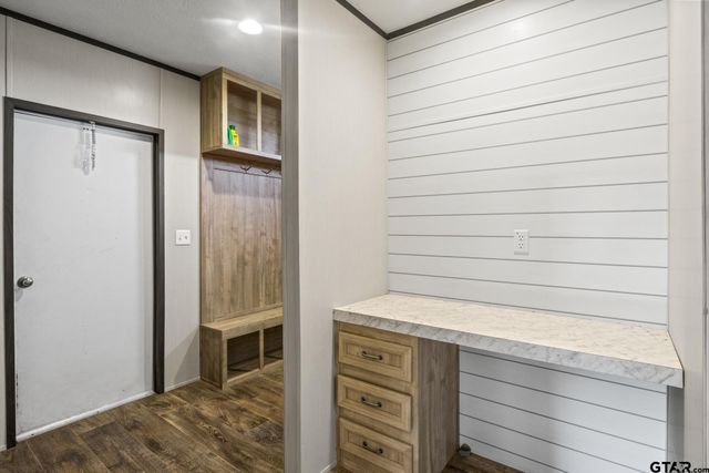 724 NE County Road 2170, Mt Vernon, TX 75457