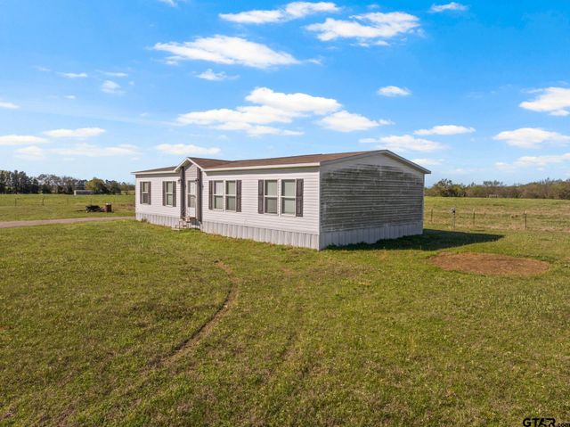 724 NE County Road 2170, Mt Vernon, TX 75457
