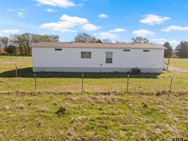 724 NE County Road 2170, Mt Vernon, TX 75457