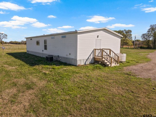 724 NE County Road 2170, Mt Vernon, TX 75457