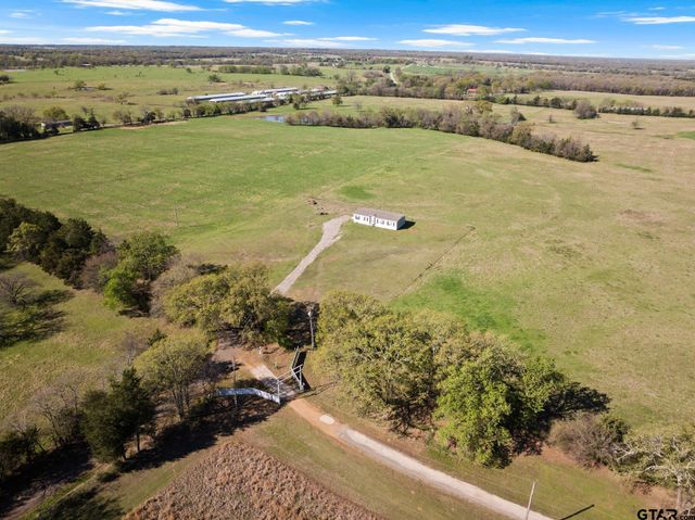724 NE County Road 2170, Mt Vernon, TX 75457