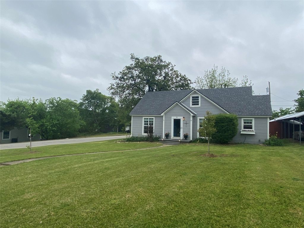 30 W Parnell Street, Denison, TX 75020