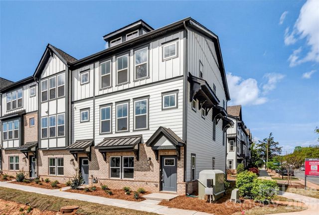 504 Annie Lowery Way, Davidson, NC 28036