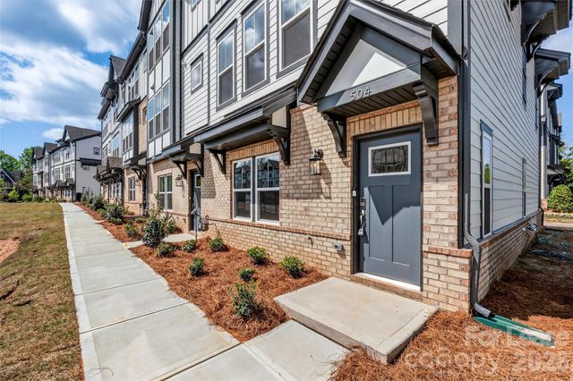 504 Annie Lowery Way, Davidson, NC 28036